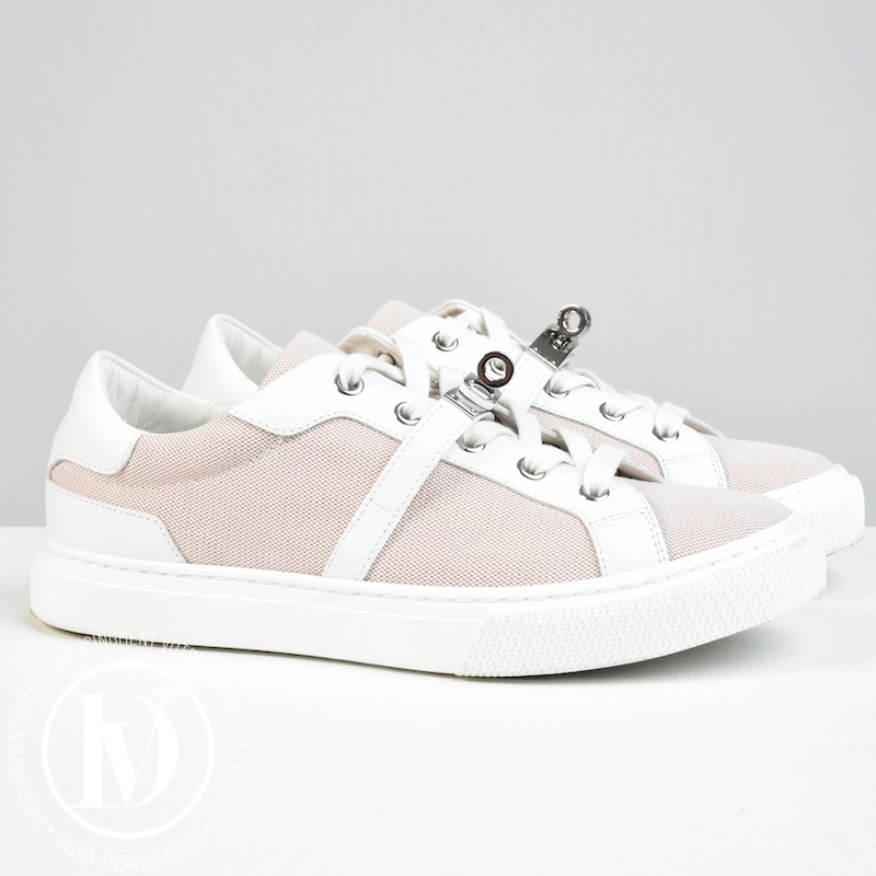 Sneakers Day en cuir et toile p.37 – Hermès