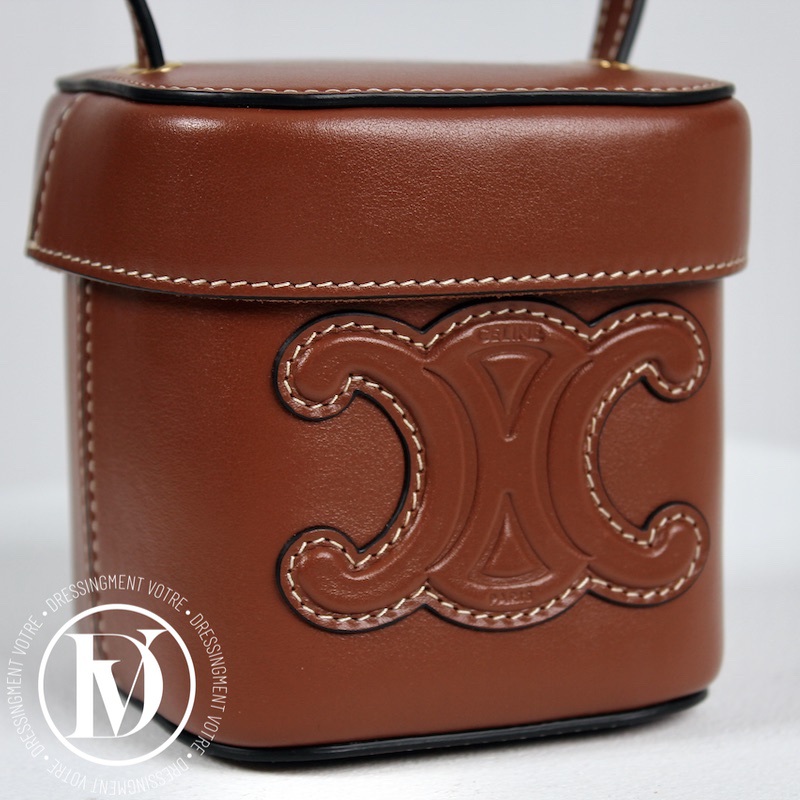 Sac Triomphe small Box en cuir tan – Céline – Image 2